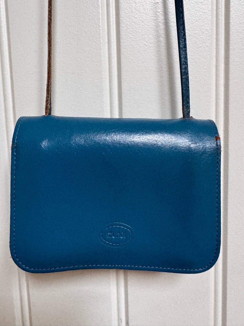 VTG Mundi Teal Cowhide Leather Mini Wallet Purse with Mirror. 5” by 4” by 1” - Picture 3 of 11